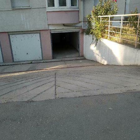 Tea Apartment Kumanovo Exterior foto
